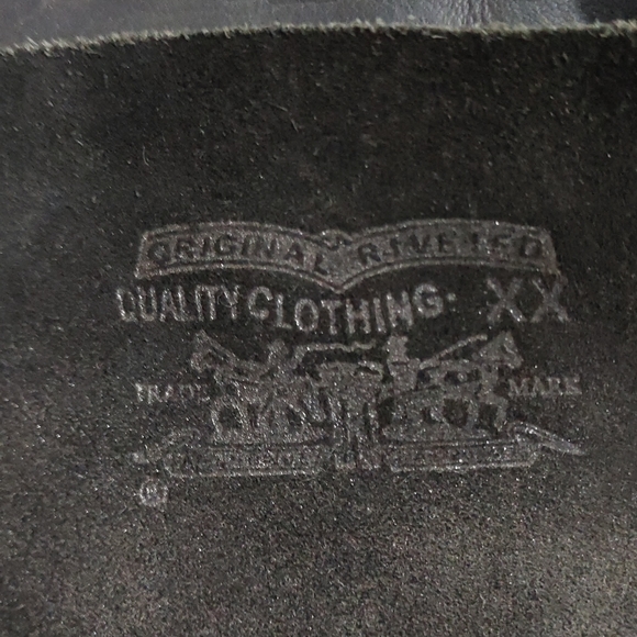 Levi's BOOTS - Picture 3 of 7